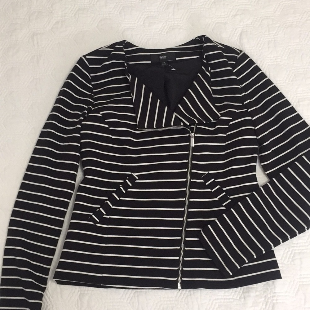 Blazer⚪️⚫️